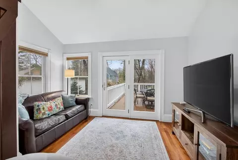 52 Maple St, Hamilton, MA 01982 photo 17