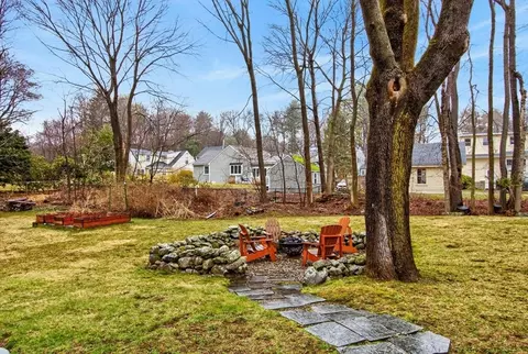 52 Maple St, Hamilton, MA 01982 photo 34