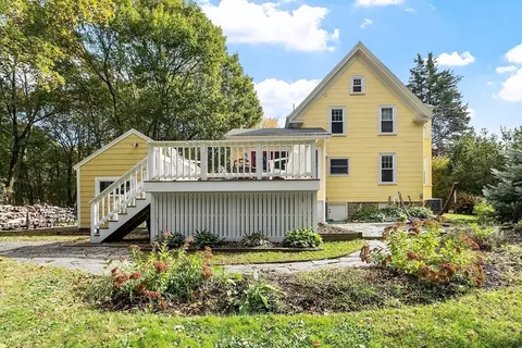52 Maple St, Hamilton, MA 01982 photo 32
