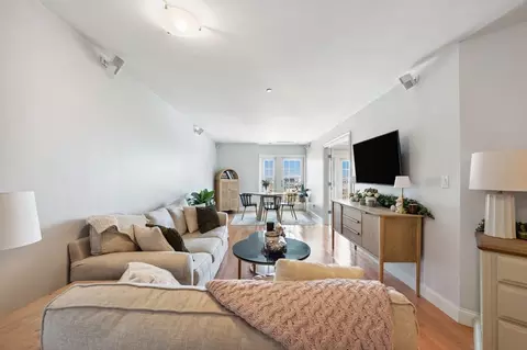 312-320 W 3rd St #305, Boston, MA 02127