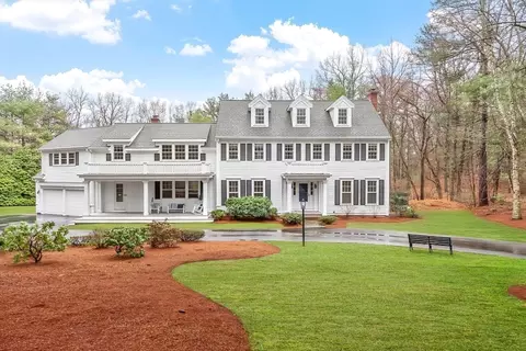 10 Peartree Dr, Westwood, MA 02090