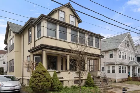 42 Grafton St #1, Arlington, MA 02474