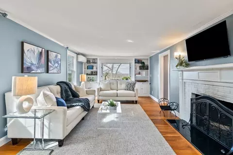 166 Hillcrest Rd, Needham, MA 02492 photo 4