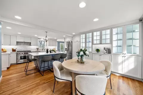 166 Hillcrest Rd, Needham, MA 02492 photo 10