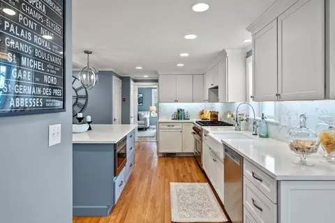 166 Hillcrest Rd, Needham, MA 02492 photo 13