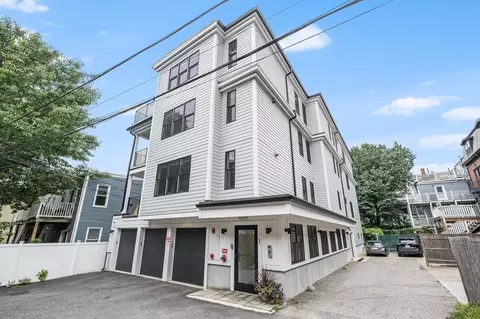 1 Leonard Pl #3, Boston, MA 02127