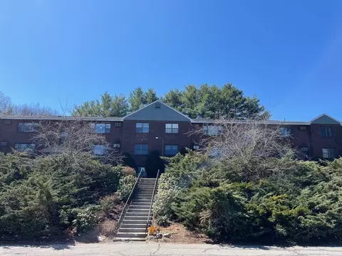 61 Spencer Rd #24I, Boxborough, MA 01719