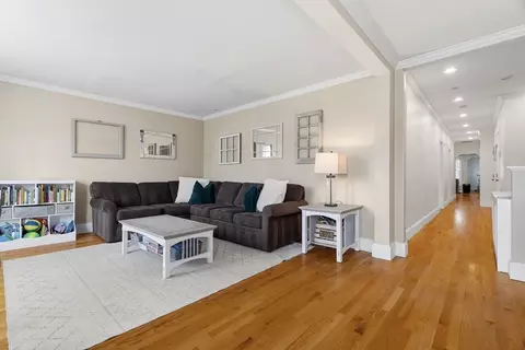 760-762 E 5th St #2, Boston, MA 02127 photo 4