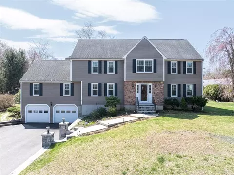 14 Whitewood Rd, Milford, MA 01757