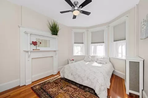 18 School Ln #1, Watertown, MA 02472