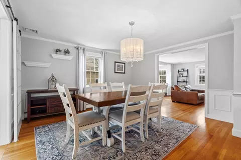 168 Summer Ave, Reading, MA 01867 photo 8
