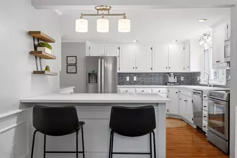 168 Summer Ave, Reading, MA 01867 photo 12