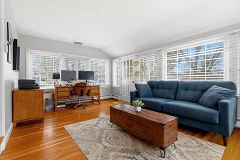 168 Summer Ave, Reading, MA 01867 photo 11