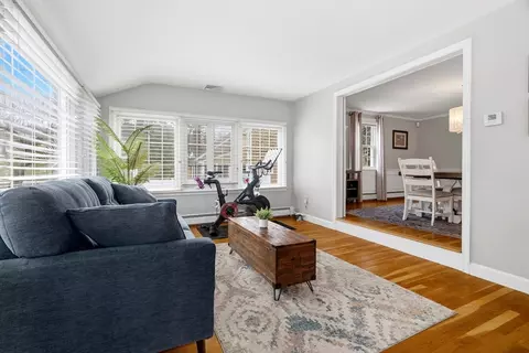 168 Summer Ave, Reading, MA 01867 photo 10