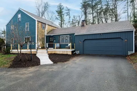 757 West St, Duxbury, MA 02332