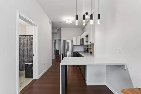 256 Bremen St #3, Boston, MA 02128