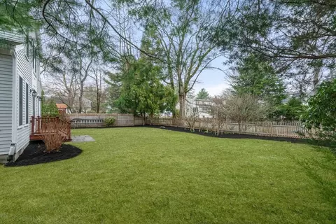 19 Overlook Rd, Needham, MA 02492 photo 4