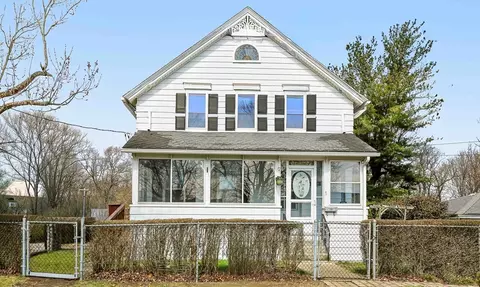 1 Laselle Ave, Worcester, MA 01605