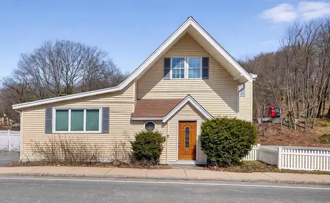 168 South St, Marlborough, MA 01752