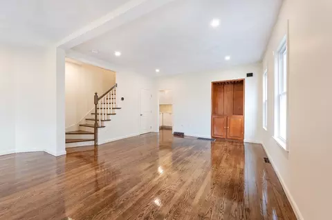 2 Brechin Ter # -4, Andover, MA 01810