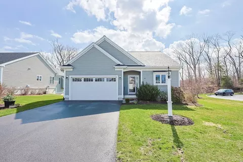 30 Partridge View Ln S, Wrentham, MA 02093