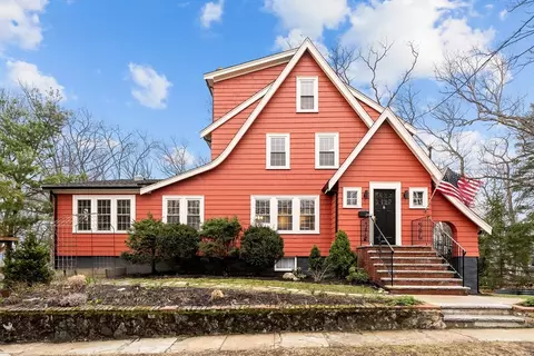 24 Grandview Rd, Arlington, MA 02476