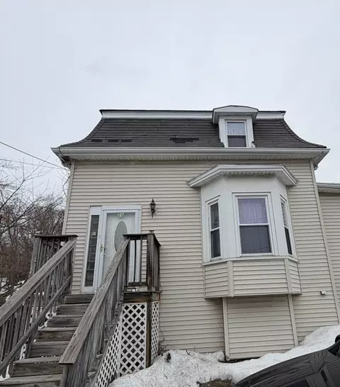20 Maple St, Saugus, MA 01906