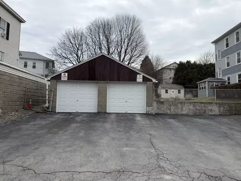 49 Perry Ave, Worcester, MA 01610 photo 4