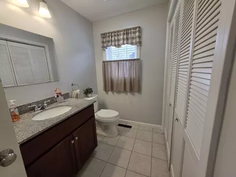 Bath - 229 Concord St, Fall River, MA 02723 photo 1 of 4