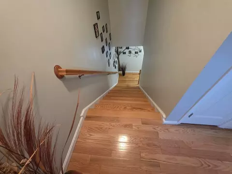 Entry Way - 229 Concord St, Fall River, MA 02723 photo 5 of 7