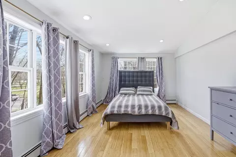 222 E Main St, Georgetown, MA 01833 photo 14