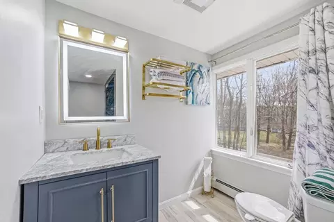 222 E Main St, Georgetown, MA 01833 photo 7
