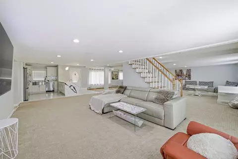 222 E Main St, Georgetown, MA 01833 photo 10