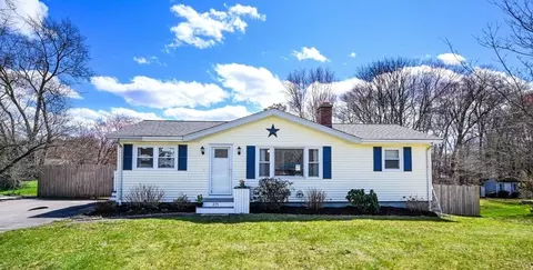 371 Tremont St, Dighton, MA 02764