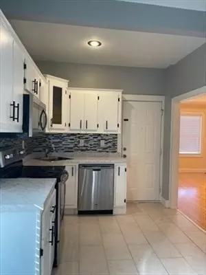 455 Dwelly St, Fall River, MA 02724 photo 19