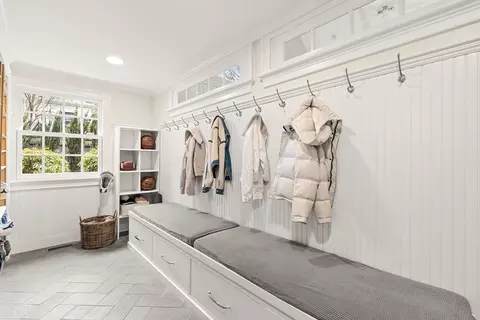 27 Radcliffe Rd, Wellesley, MA 02482 photo 18