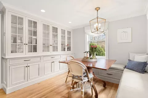 27 Radcliffe Rd, Wellesley, MA 02482 photo 9