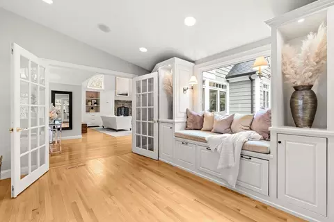 27 Radcliffe Rd, Wellesley, MA 02482 photo 10