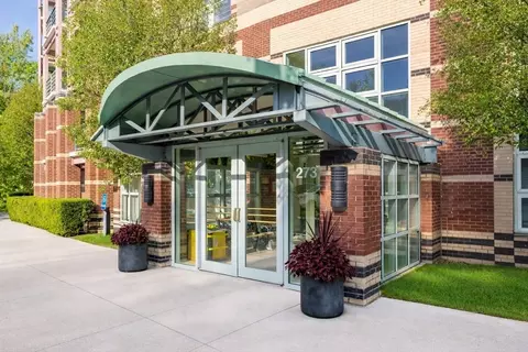 273 Cambridge Rd #408, Woburn, MA 01801