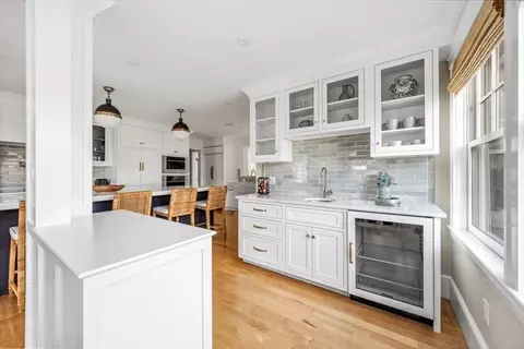 21 Middle St, Hingham, MA 02043 photo 7