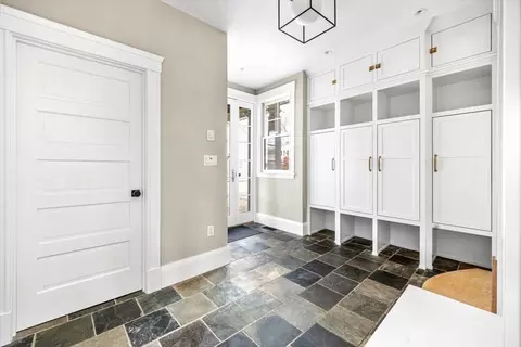 21 Middle St, Hingham, MA 02043 photo 15