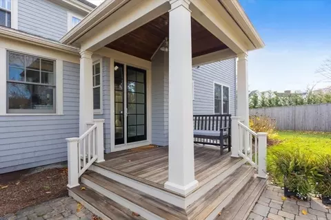 21 Middle St, Hingham, MA 02043 photo 14