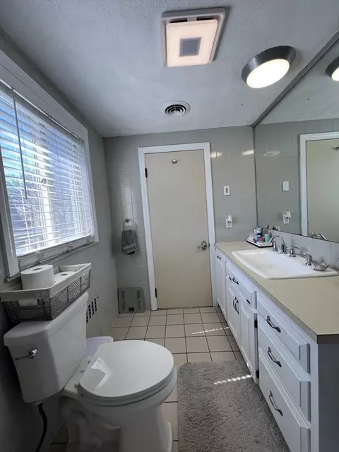 127 Central Ave, Everett, MA 02149 photo 20