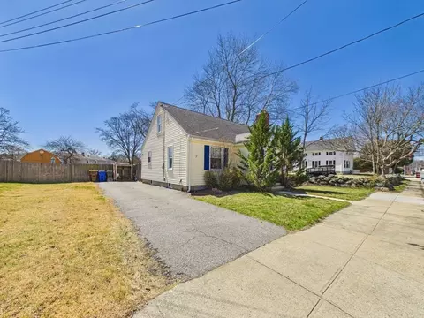 1193 New Boston Rd, Fall River, MA 02720 photo 28