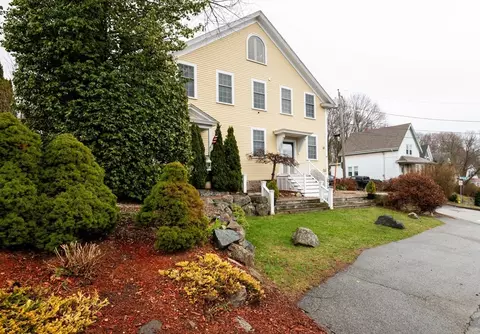 457 Washington St #2, Gloucester, MA 01930 photo 2