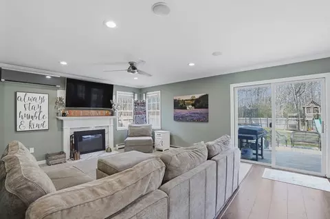 3 Dover Ln, Bourne, MA 02532 photo 13