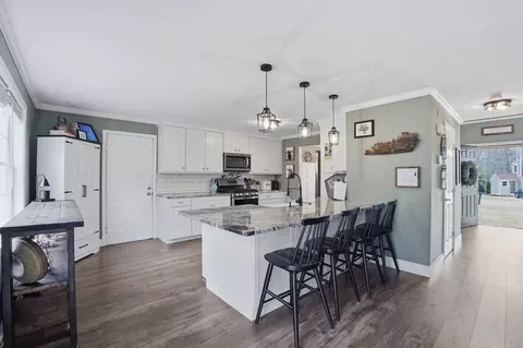 3 Dover Ln, Bourne, MA 02532 photo 8