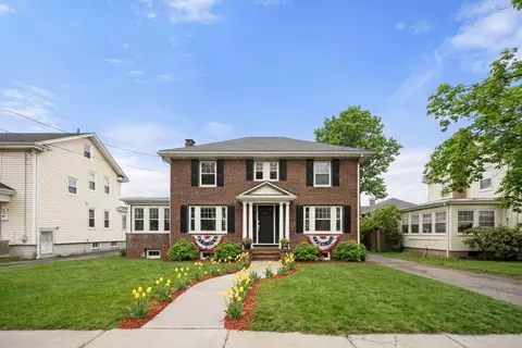 228 Atlantic St, Quincy, MA 02171