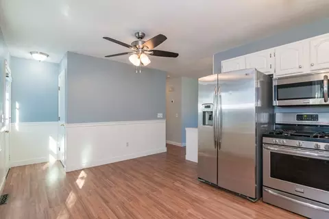 19 Marmon Ct, Springfield, MA 01129 photo 11
