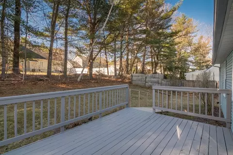 19 Marmon Ct, Springfield, MA 01129 photo 24